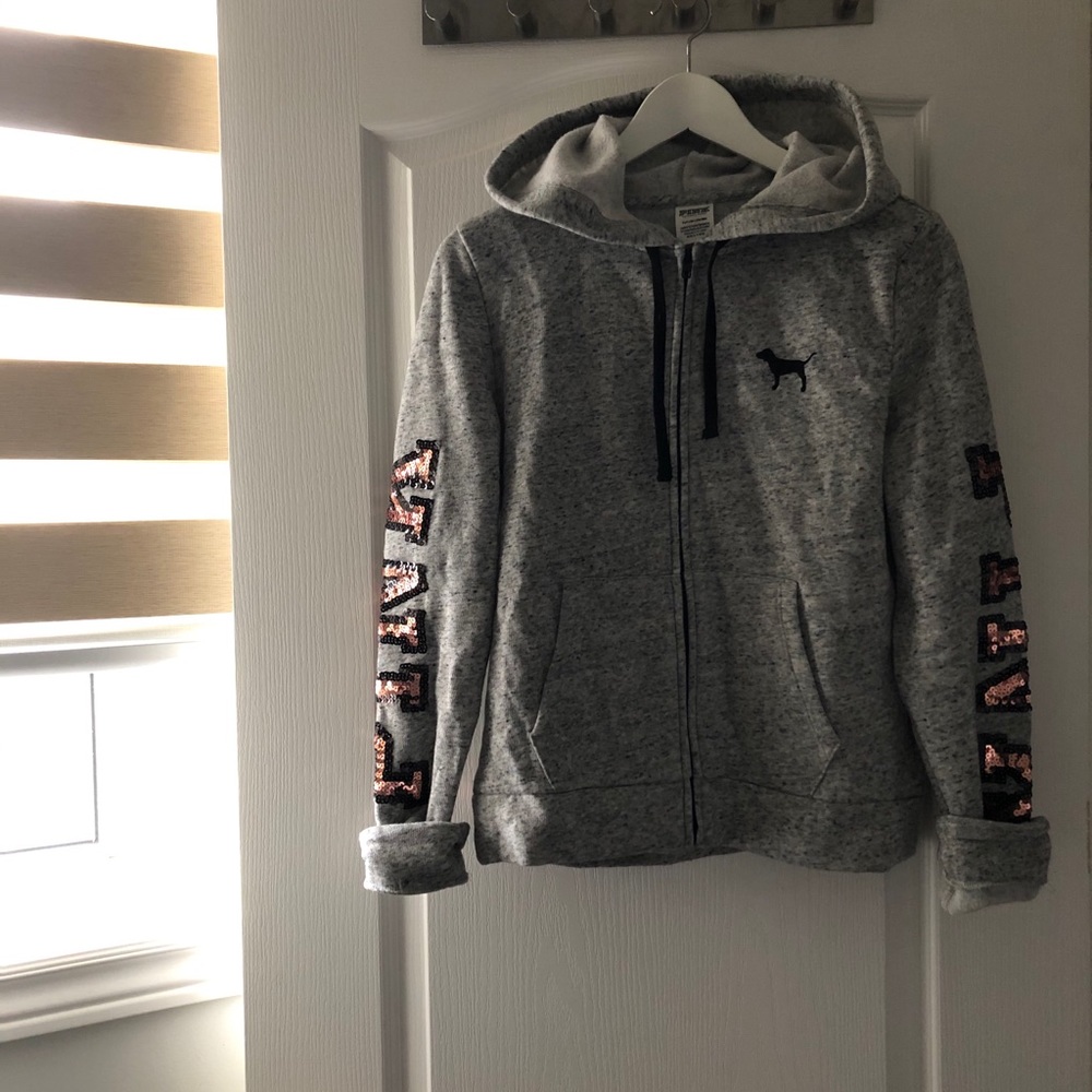 PINK Victoria’s Secret zip up sweater